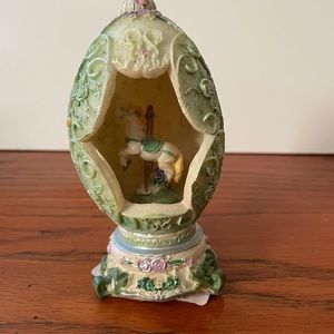 carousel horse egg